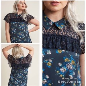 ModCloth | Blue Floral Lace Top